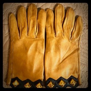 Vintage Hermès Studded Gloves